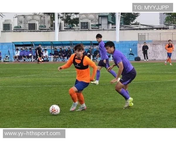 鲁媒报道泰山队热身赛战平津门虎后将继续在海口进行三场热身赛